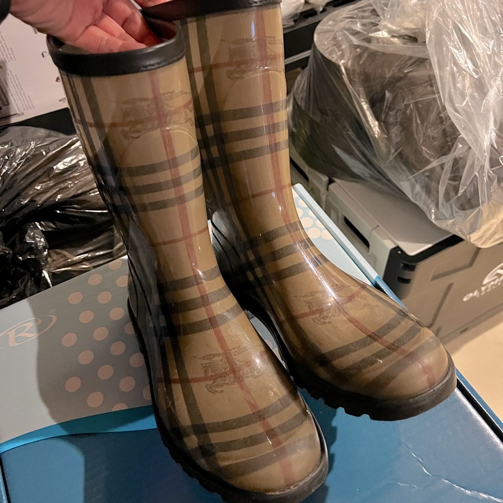 Burberry Rain boots